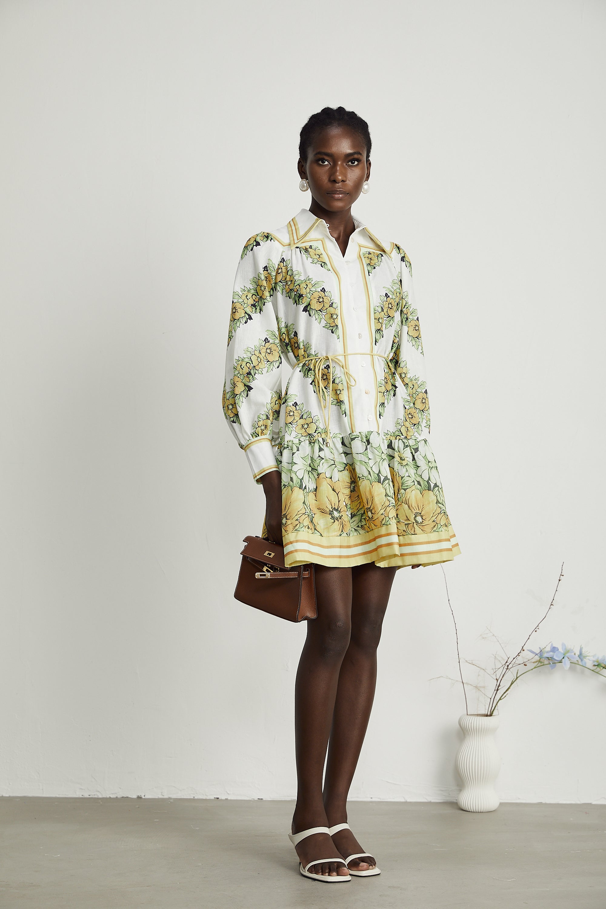 Apolline çiçek mini elbise