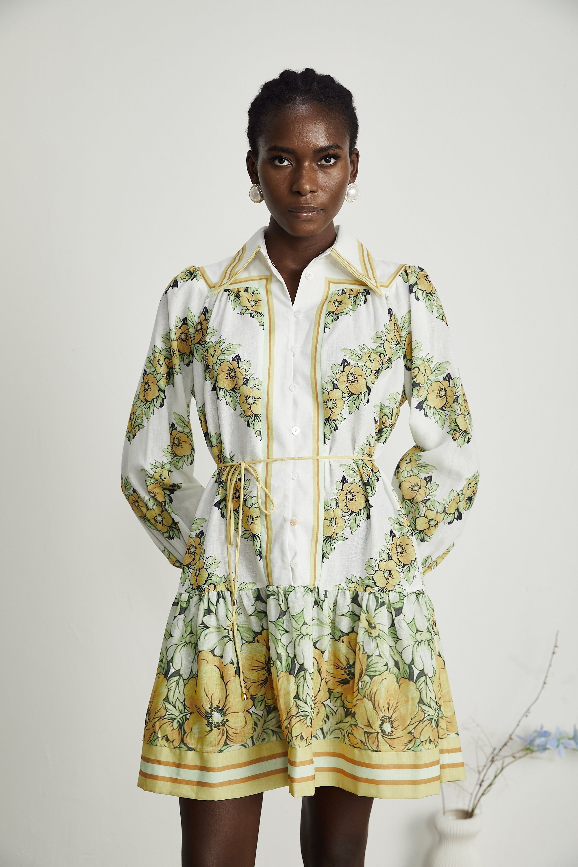 Apolline çiçek mini elbise