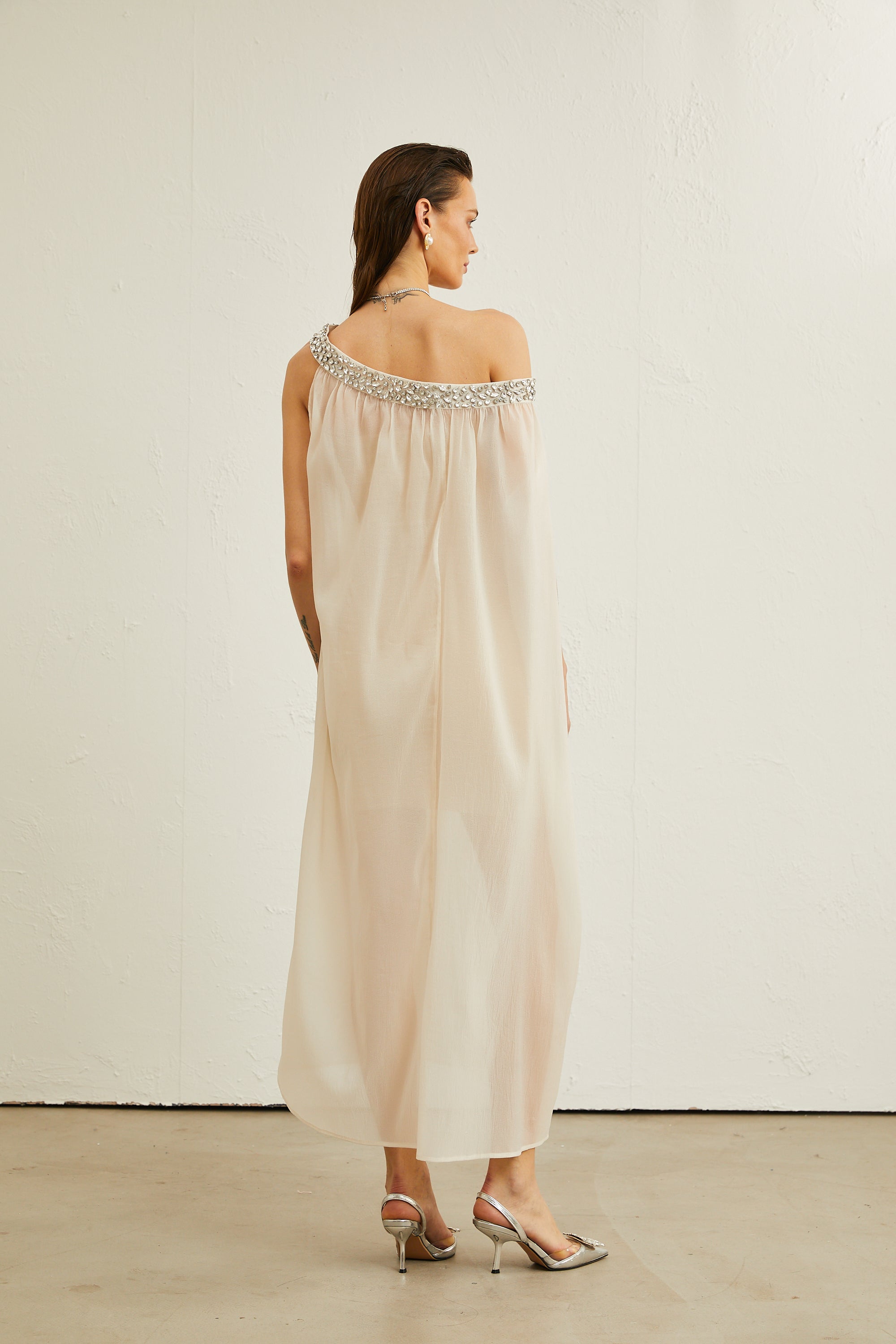 Austen kristal midi elbise