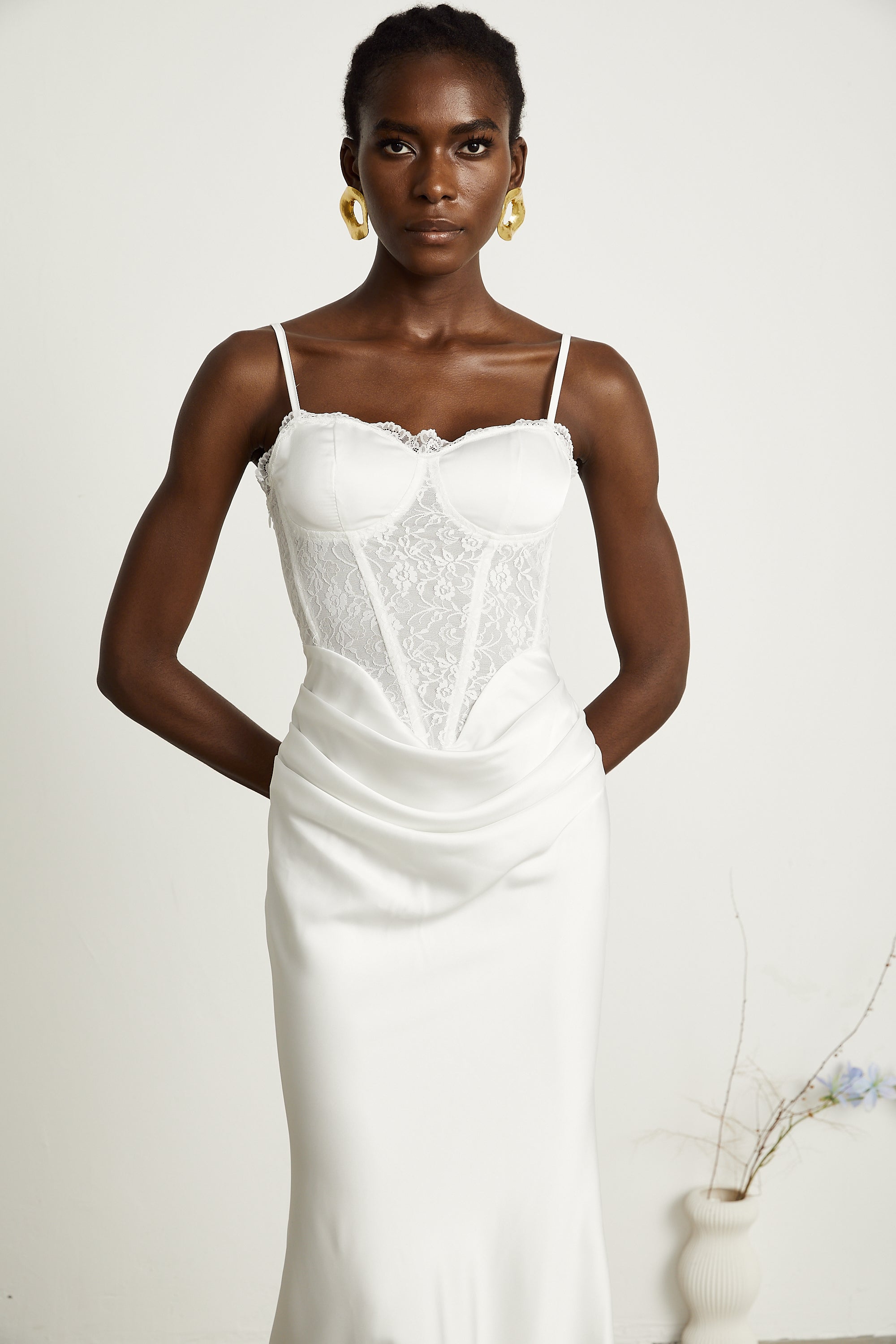 Armelle dantel midi elbise