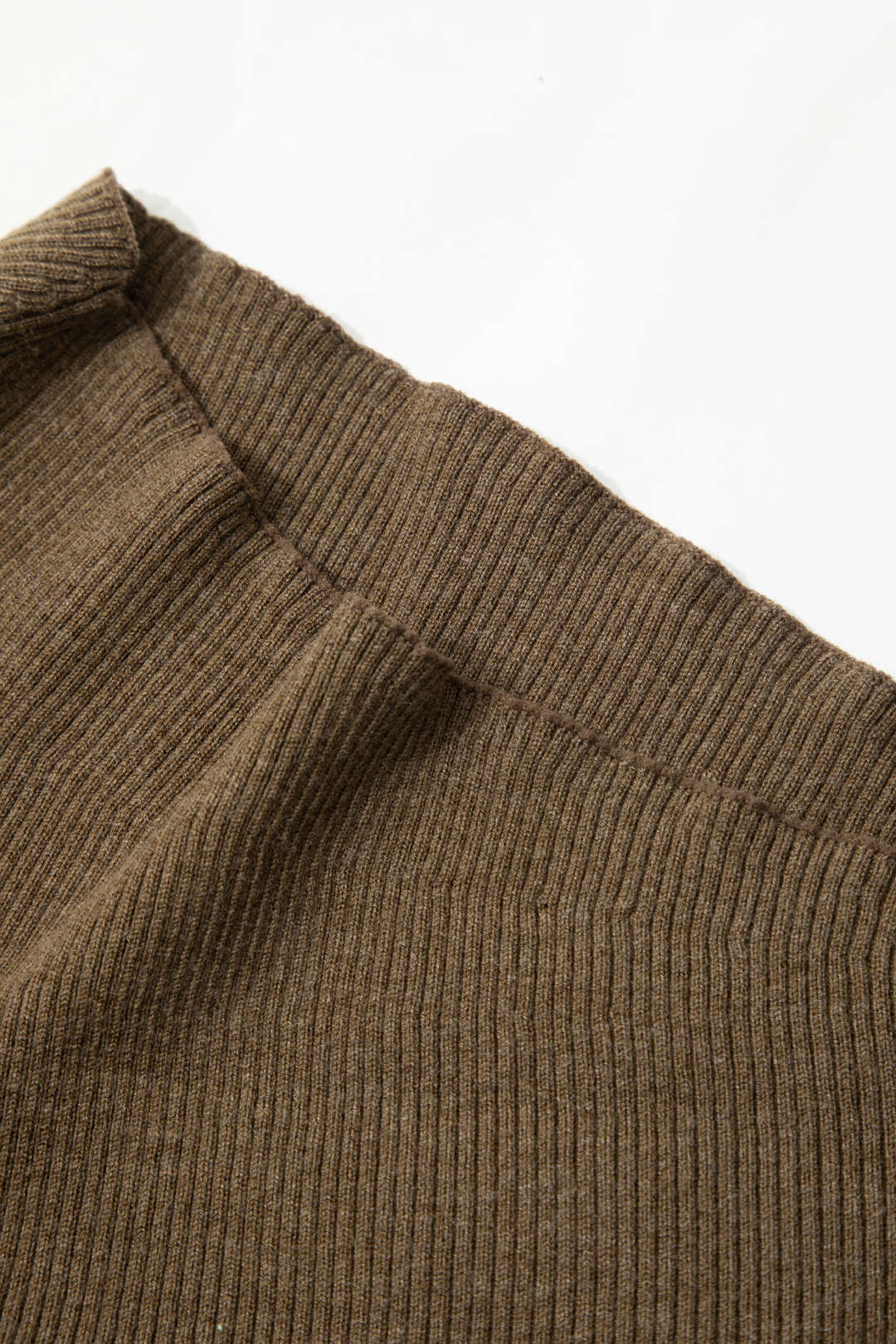 Asimetrik Uzun Kollu Ribanalı Triko top