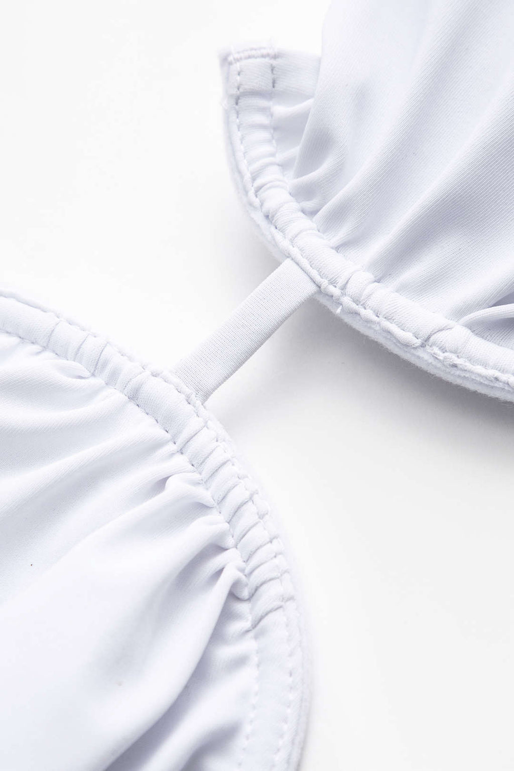 Boncuk Detaylı Büzgülü Düğme Bağlamalı Sırt Dekolteli Bikini Takımı