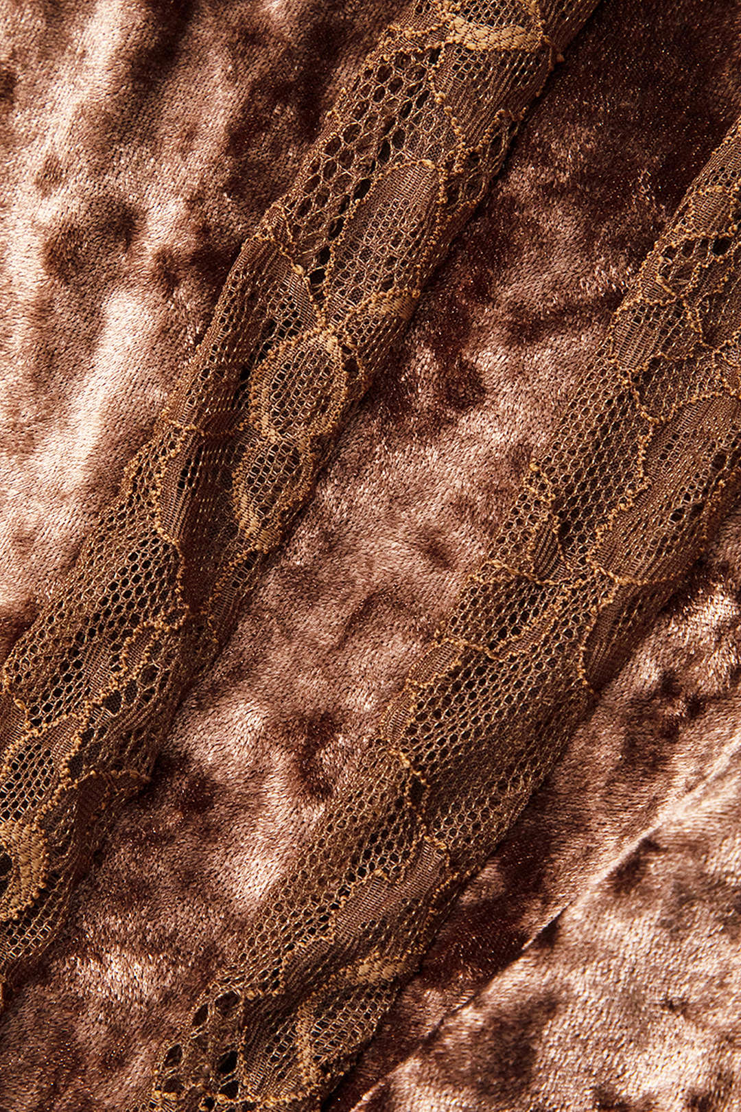 Dantel Panelli Kadife Balıkçı Yaka Uzun Kollu Mini Elbise