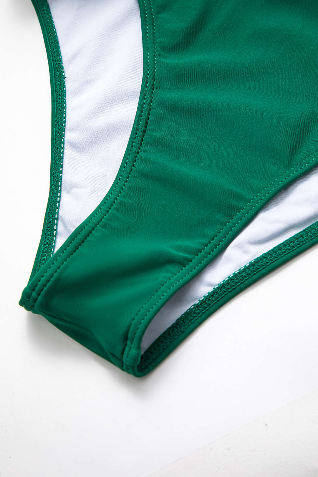 Büzgülü Çapraz Askılı Sırt Dekolteli Karın Toparlayıcı Tek Parça Mayo