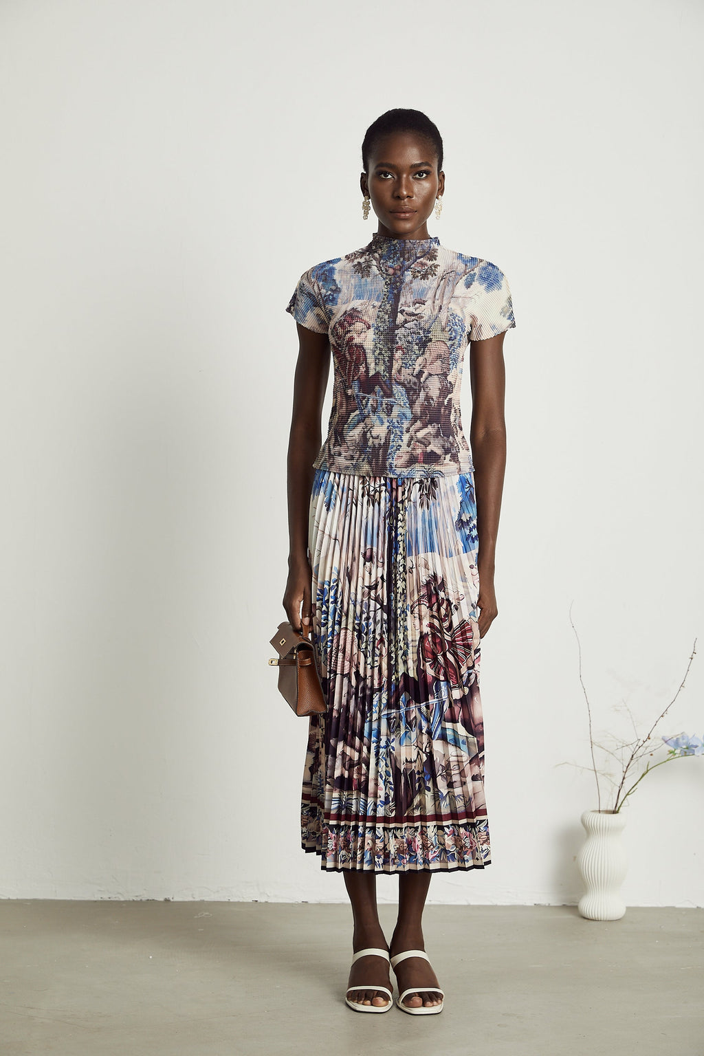 Blanche top ve etek takım