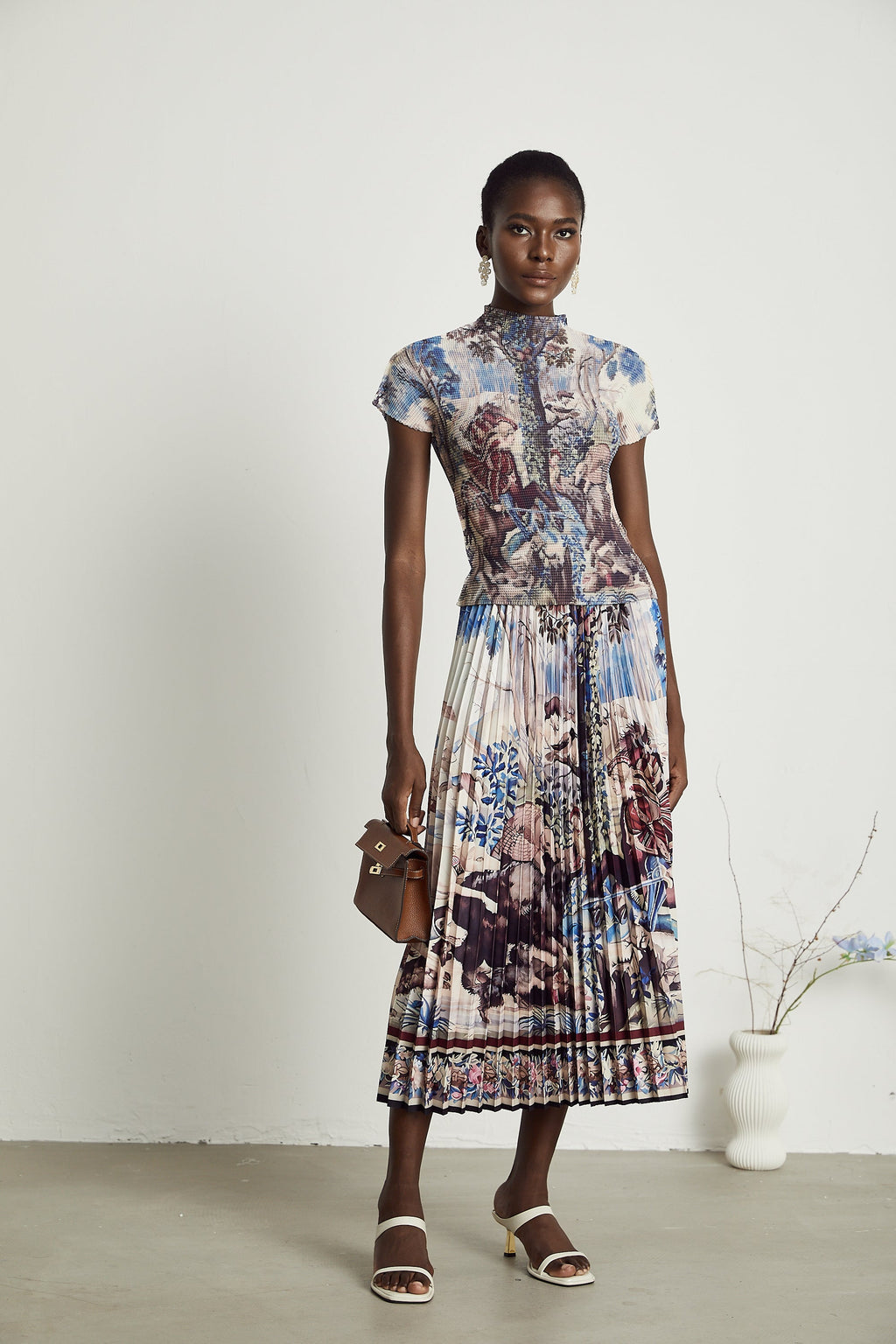 Blanche top ve etek takım