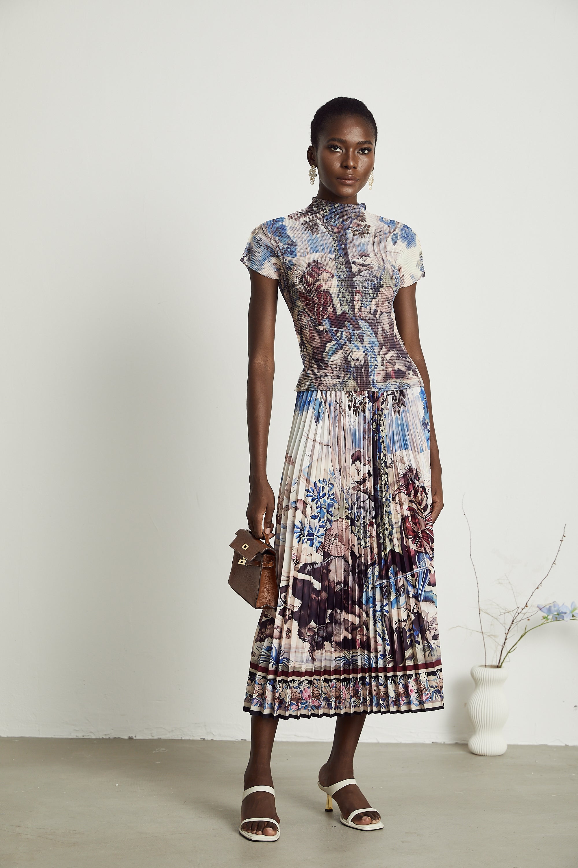 Blanche top ve etek takım