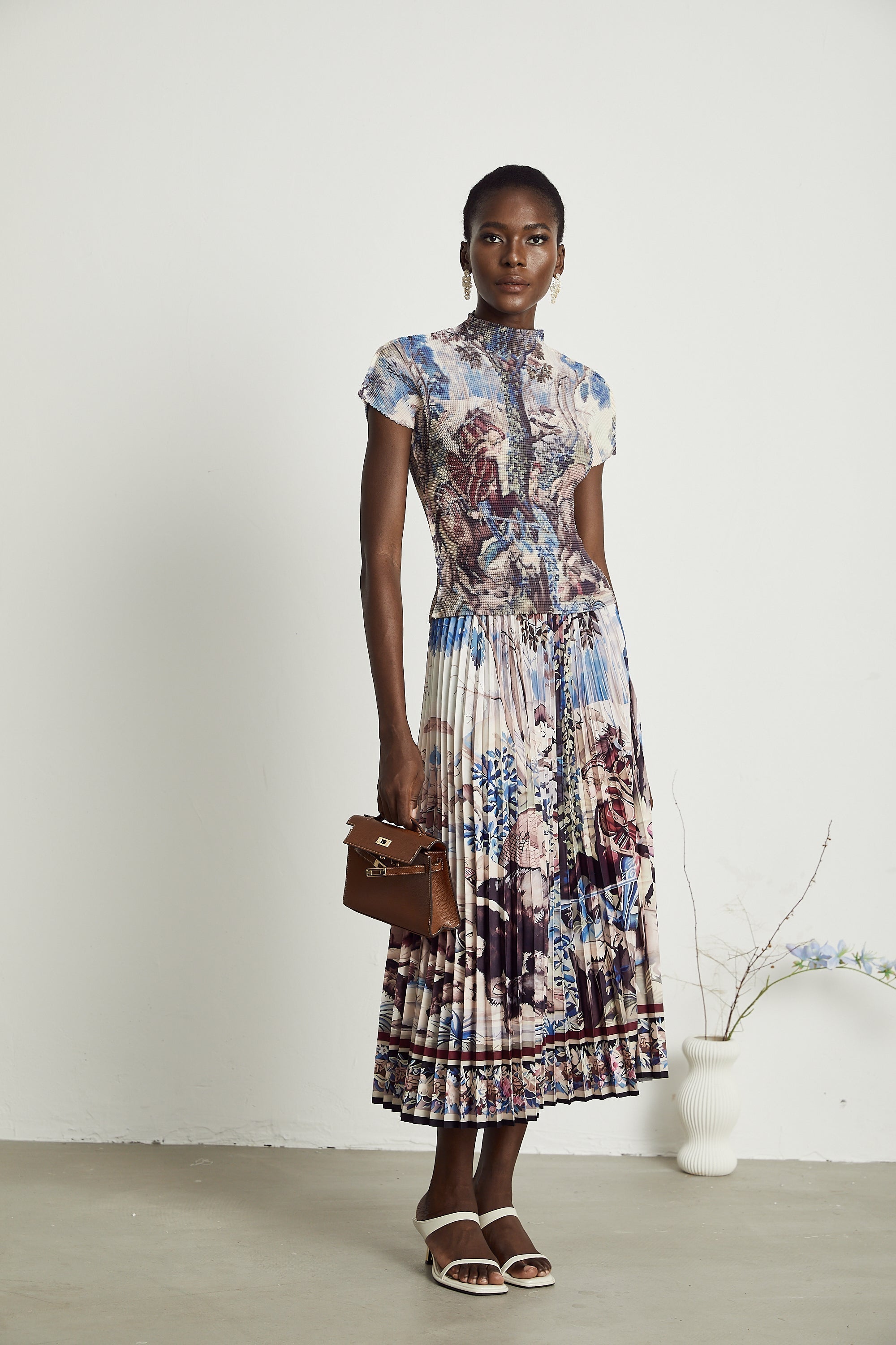 Blanche top ve etek takım