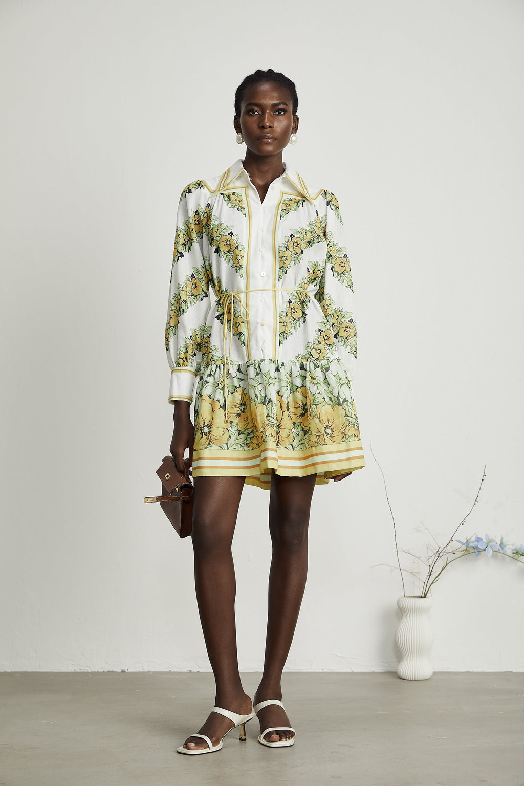 Apolline çiçek mini elbise