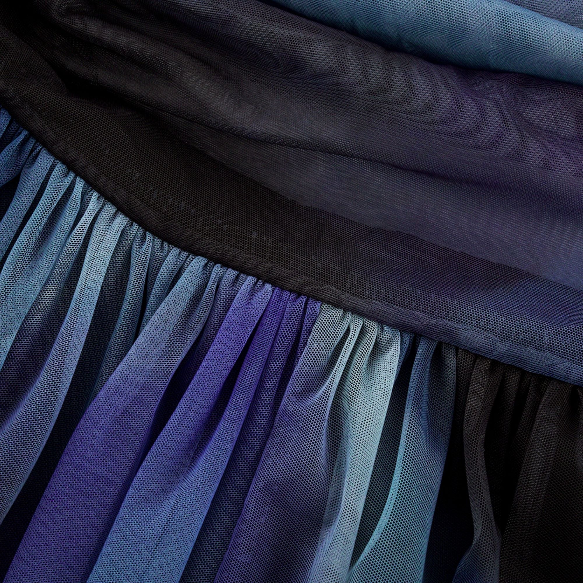 Céleste pile midi elbise