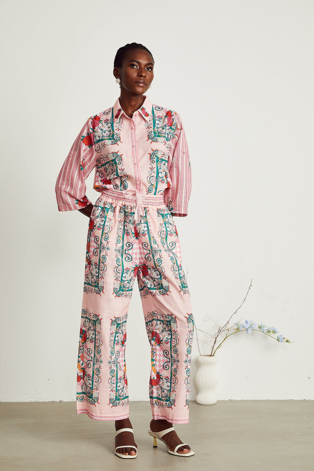 Anaïs gömlek ve pantolon takım