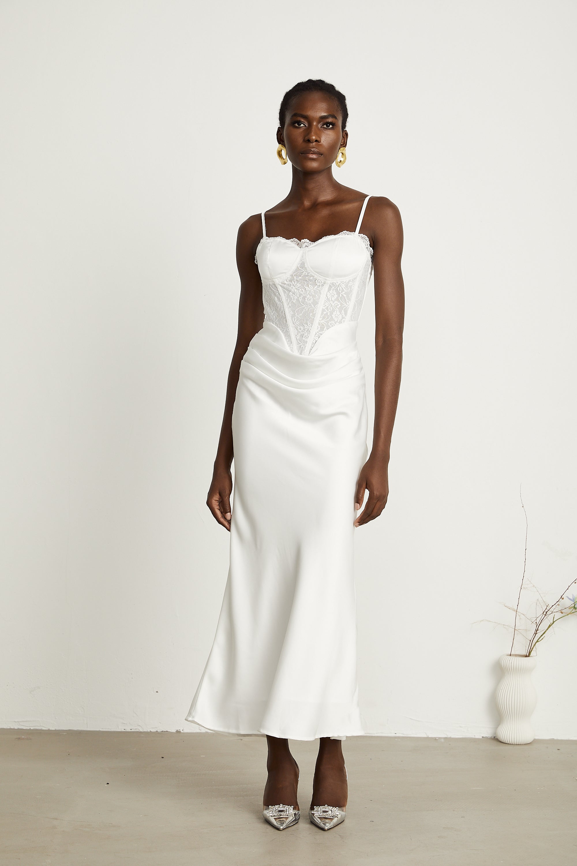 Armelle dantel midi elbise