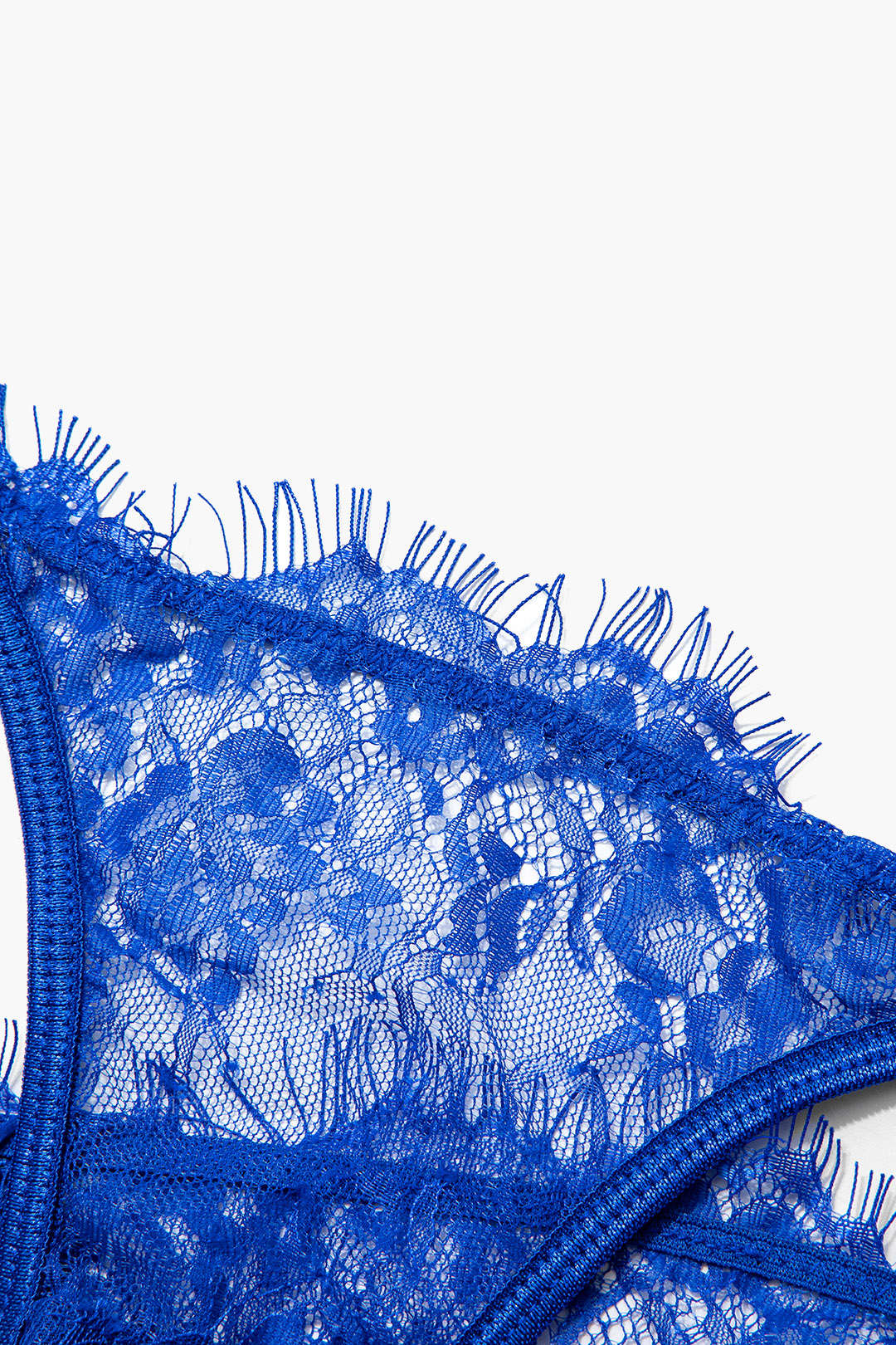 Dantel Metal Halka Detaylı İki Parça Bustiyer