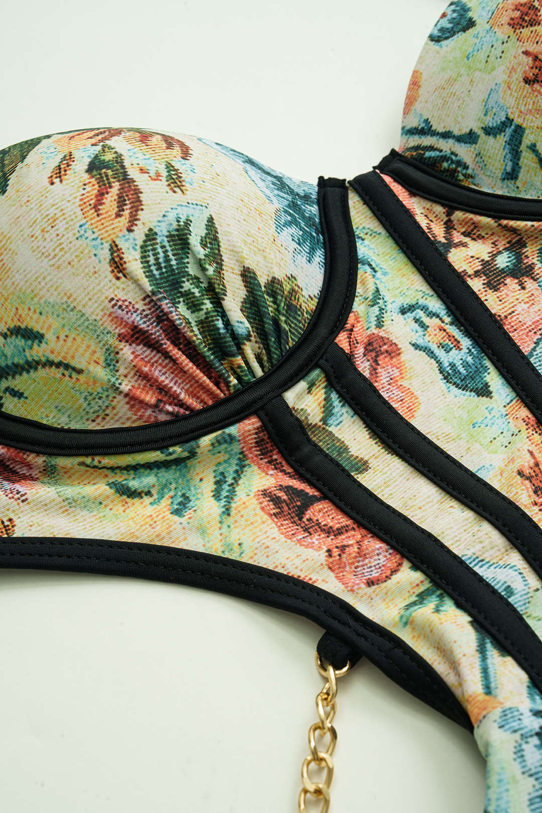 Çiçek Desenli Metalik Aksesuarlı Korse Karın Toparlayıcı Mayo ve Pareo Mayo Eteği Seti