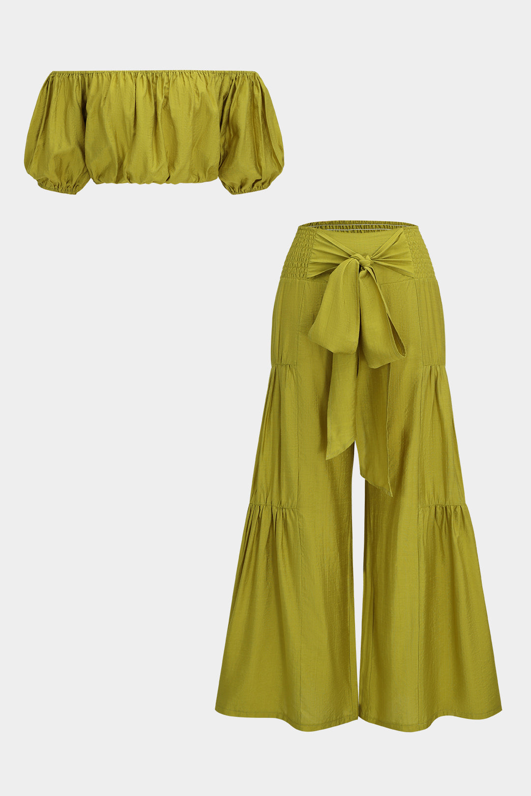 Büzgü Detaylı Kısa Kollu Üst ve Bağlamalı Bol Paça Pantolon Takımı