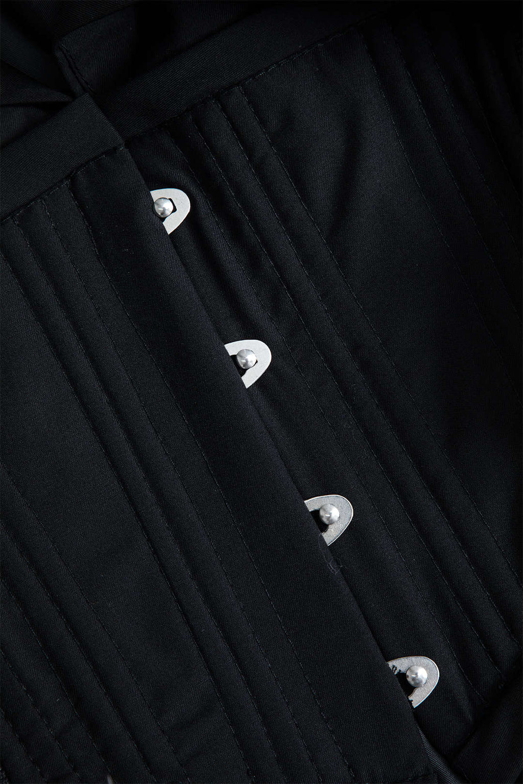 Capriona Düğmeli Çentikli Yaka Blazer