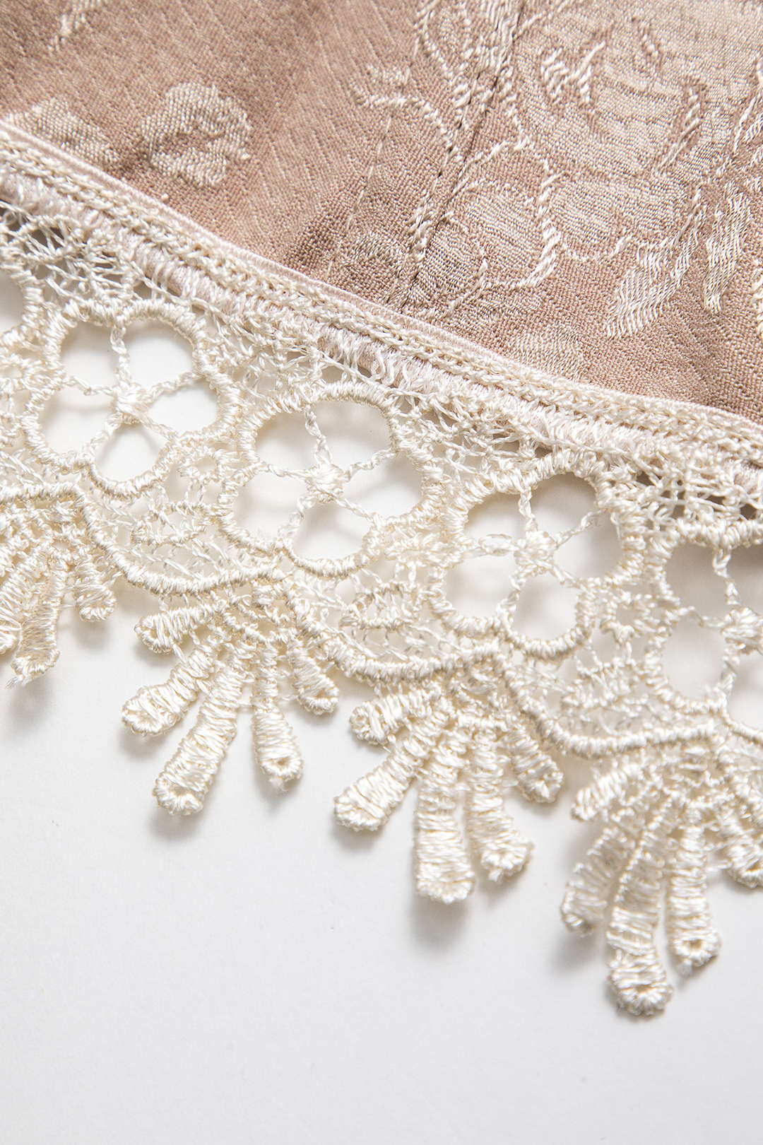 Dantel ve Jakarlı Korseli Üst