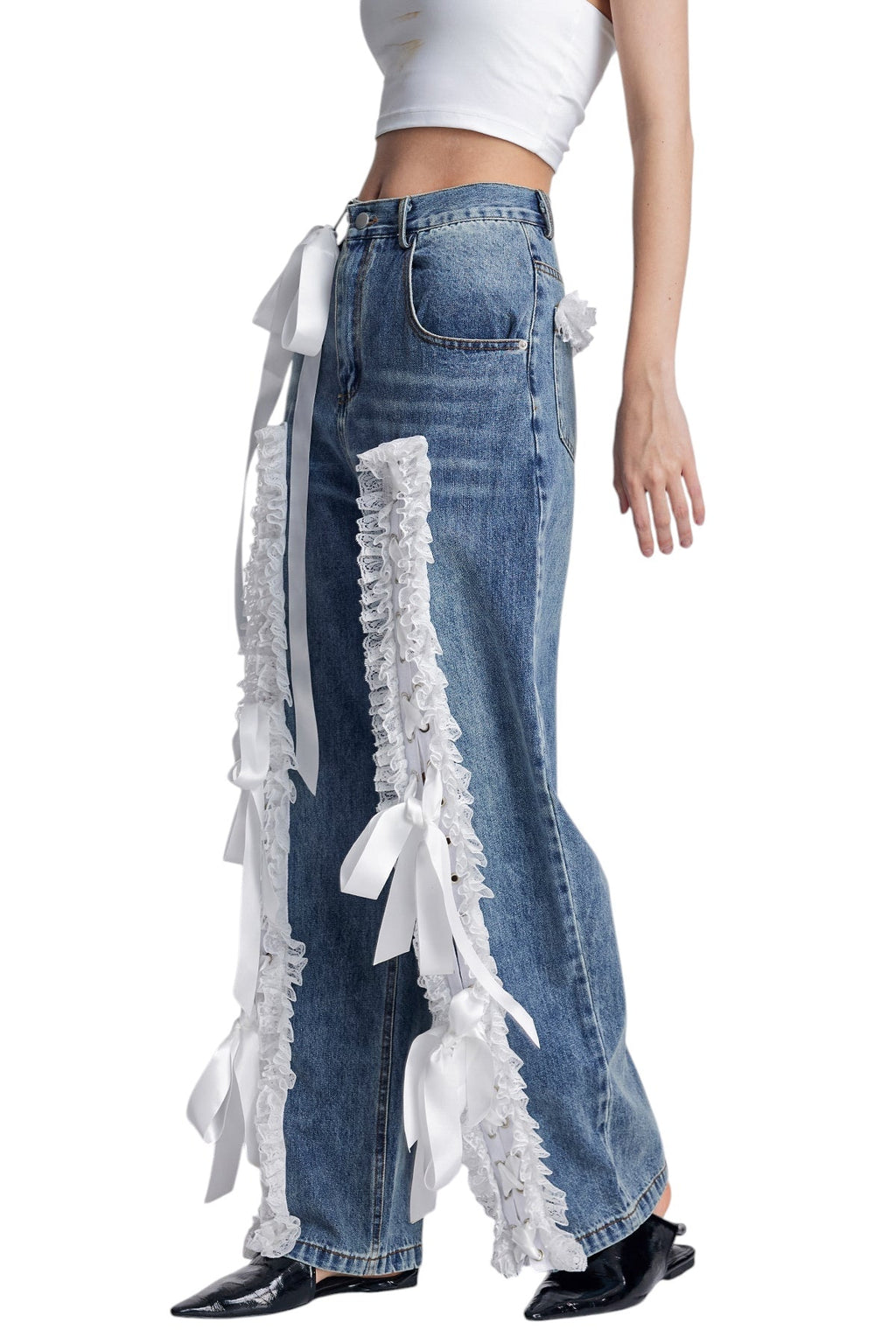 Dantel Detaylı Parçalı Bağcıklı Jean