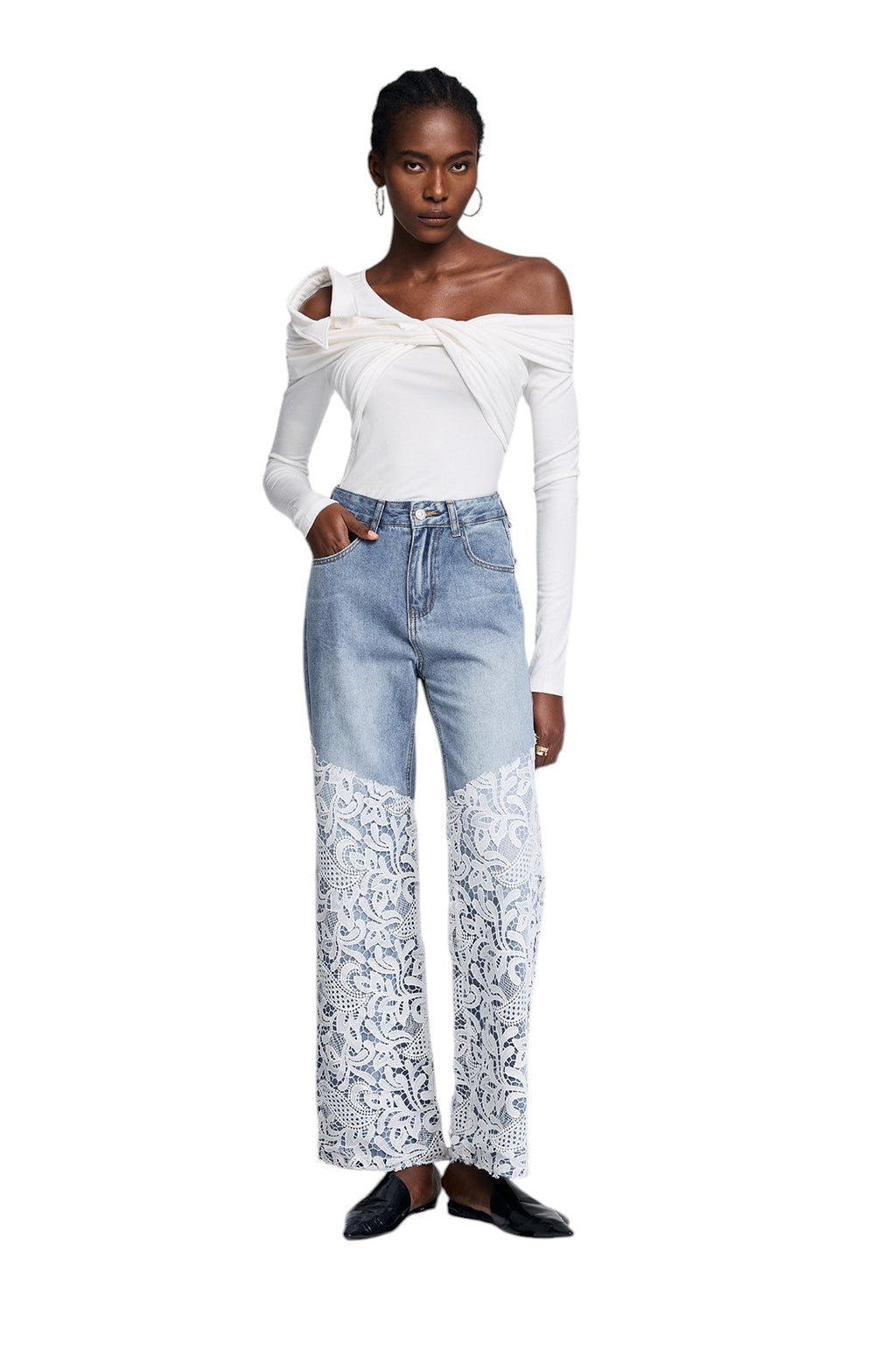 Dantel Detaylı Kesik ve Parçalı Jean