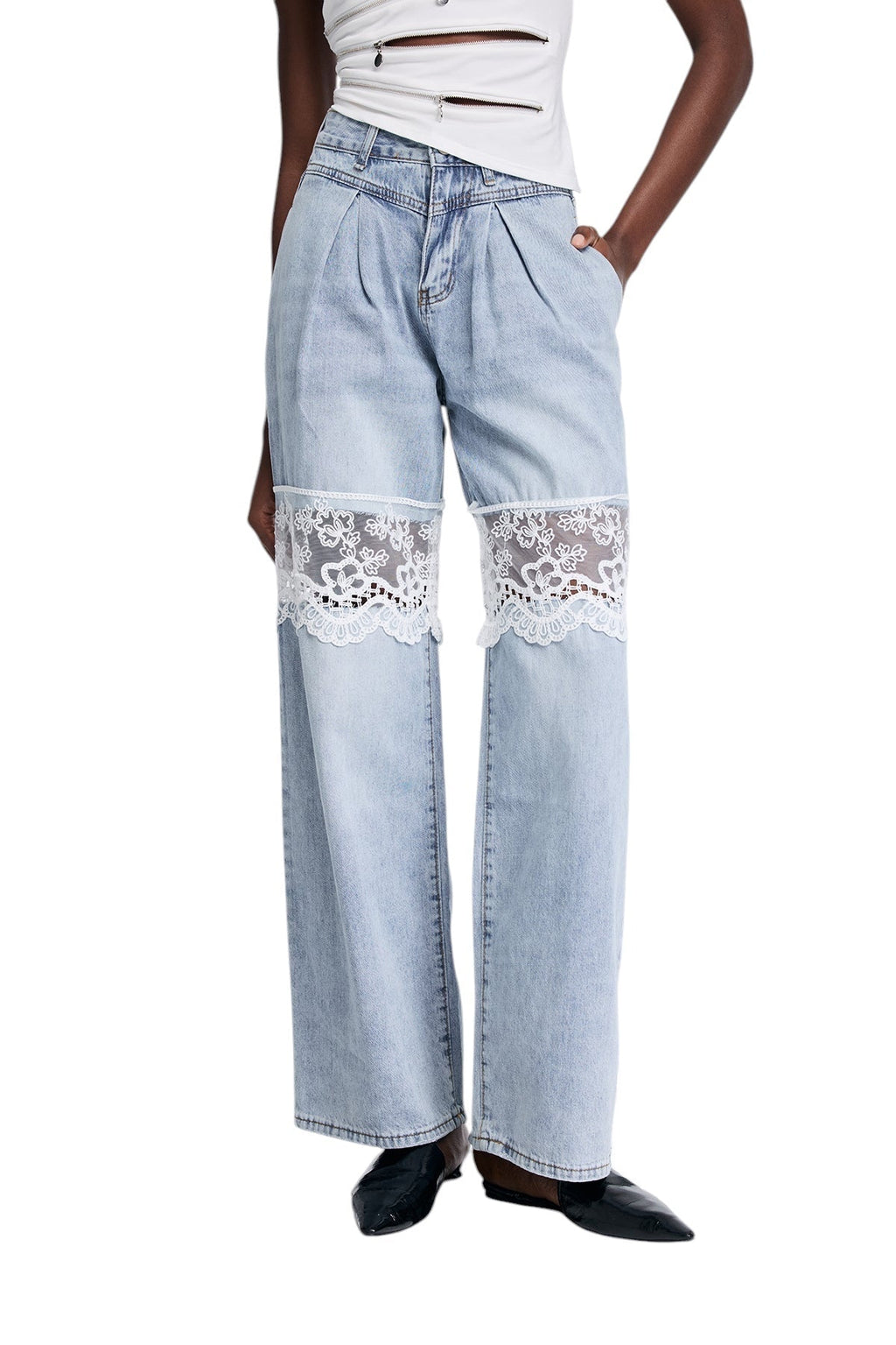 Dantel Detaylı Parçalı Kesik Jean