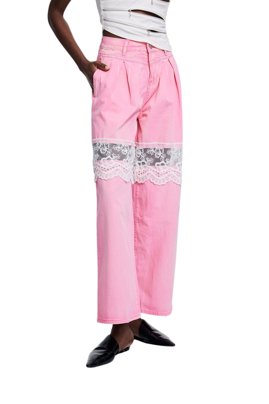 Dantel Detaylı Parçalı Kesik Jean