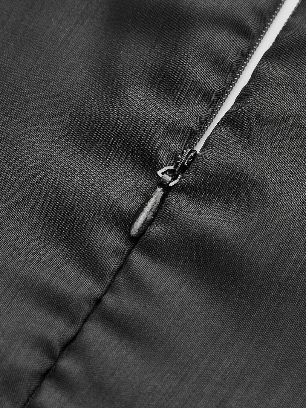 Çiçek Desenli Önden Bağlamalı Elbise