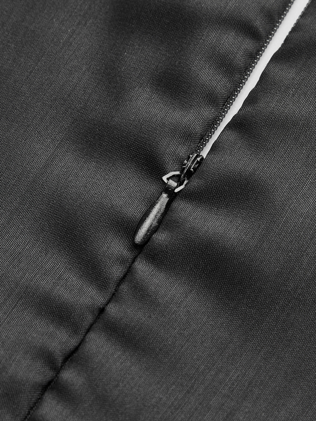 Çiçek Desenli Önden Bağlamalı Elbise