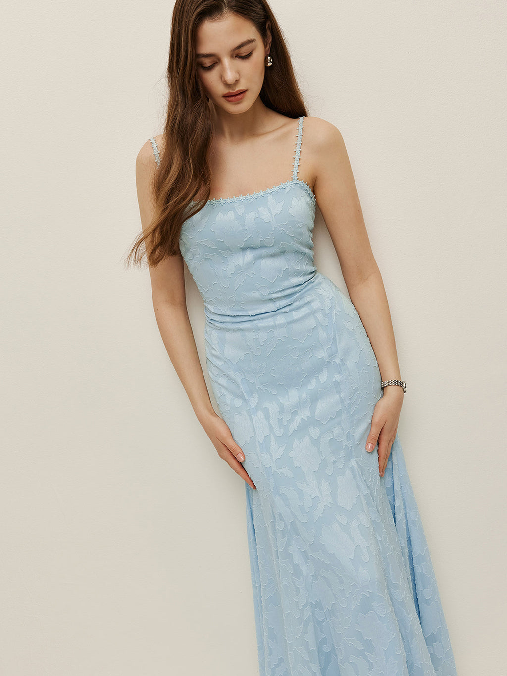 çiçek desenli midi elbise