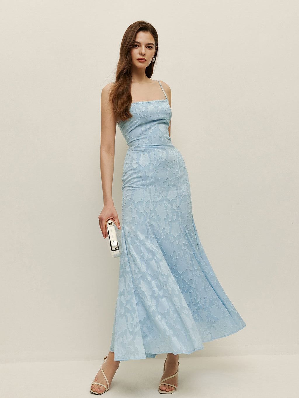 çiçek desenli midi elbise