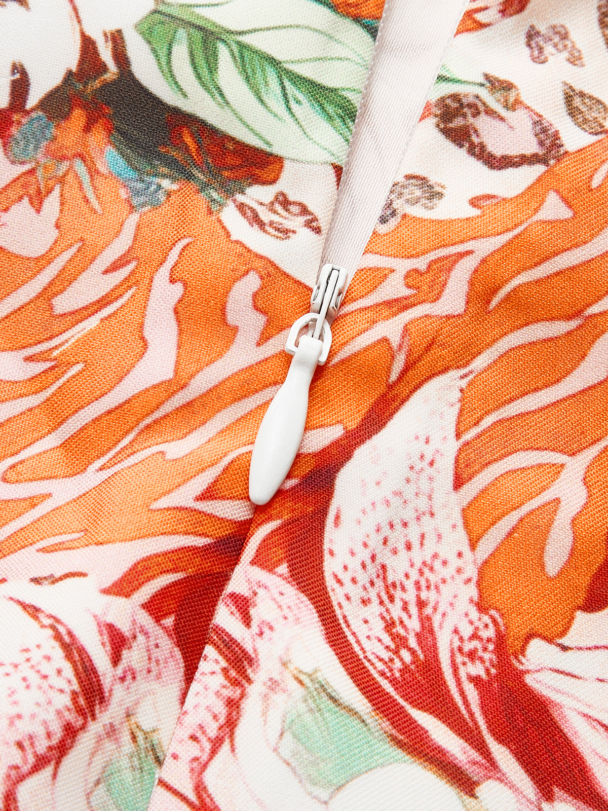 Çiçek desenli midi elbise