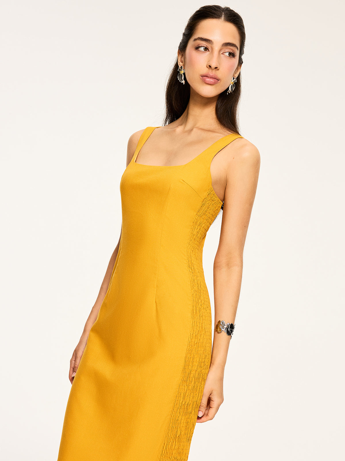 büzgülü midi elbise