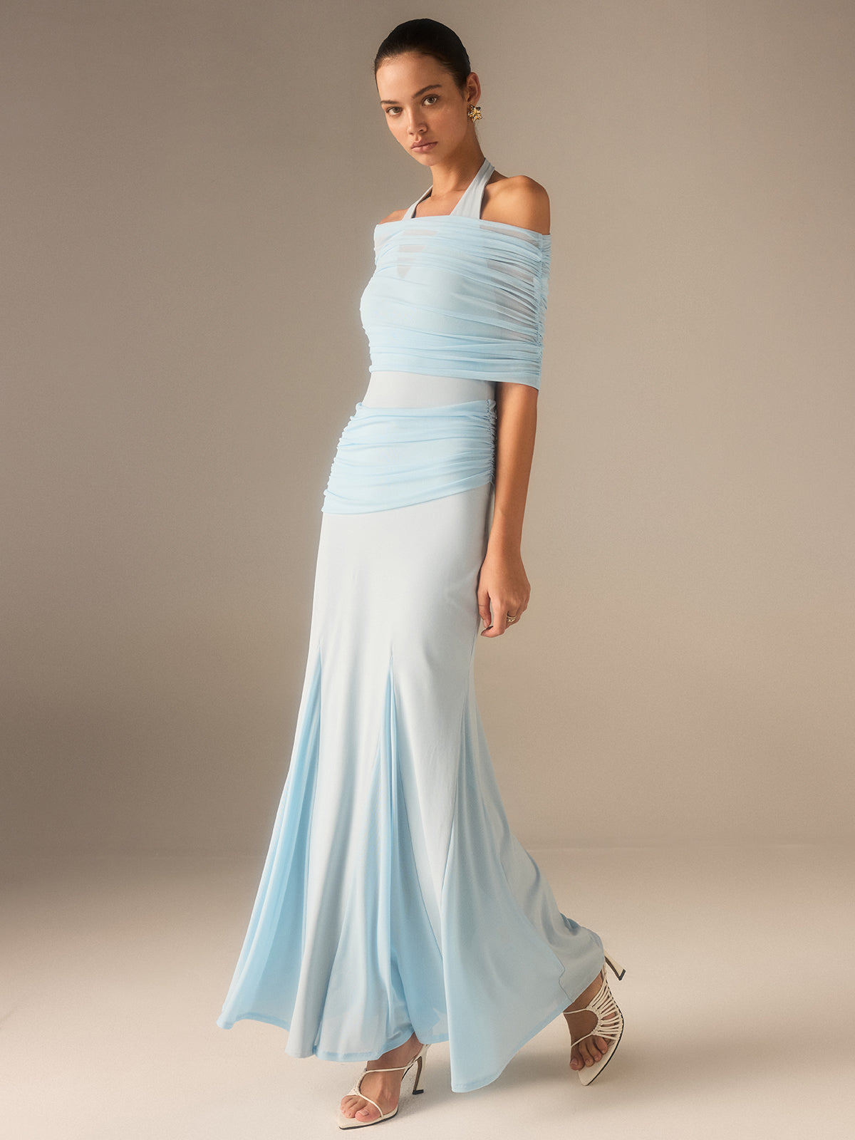 büzgülü maksi elbise