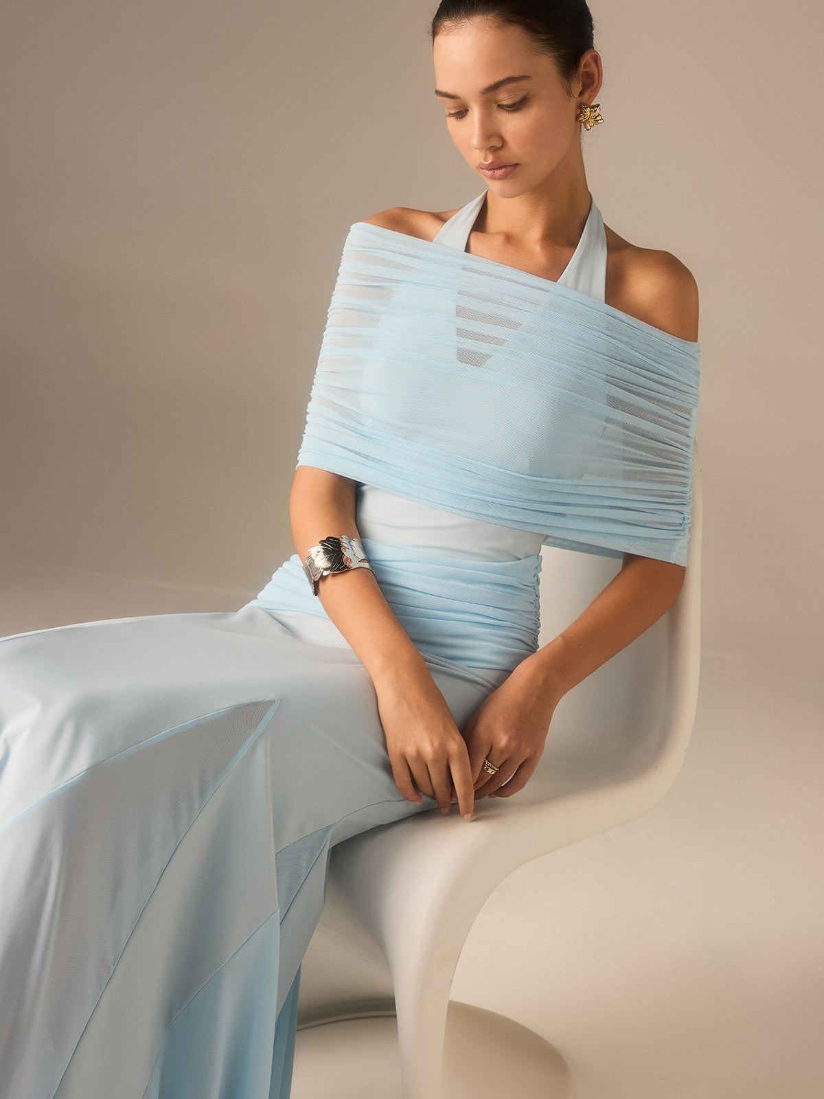 büzgülü maksi elbise