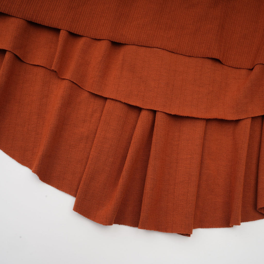 Célestine Kahverengi Burgu Detaylı Kesik Bluz ve Etek Takımı