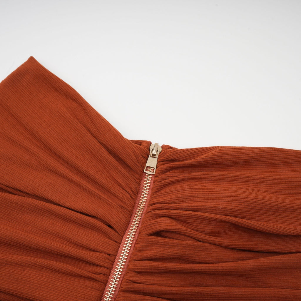 Célestine Kahverengi Burgu Detaylı Kesik Bluz ve Etek Takımı