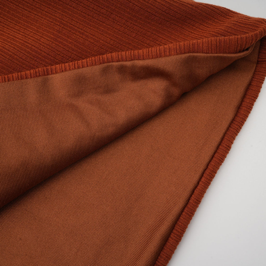 Célestine Kahverengi Burgu Detaylı Kesik Bluz ve Etek Takımı