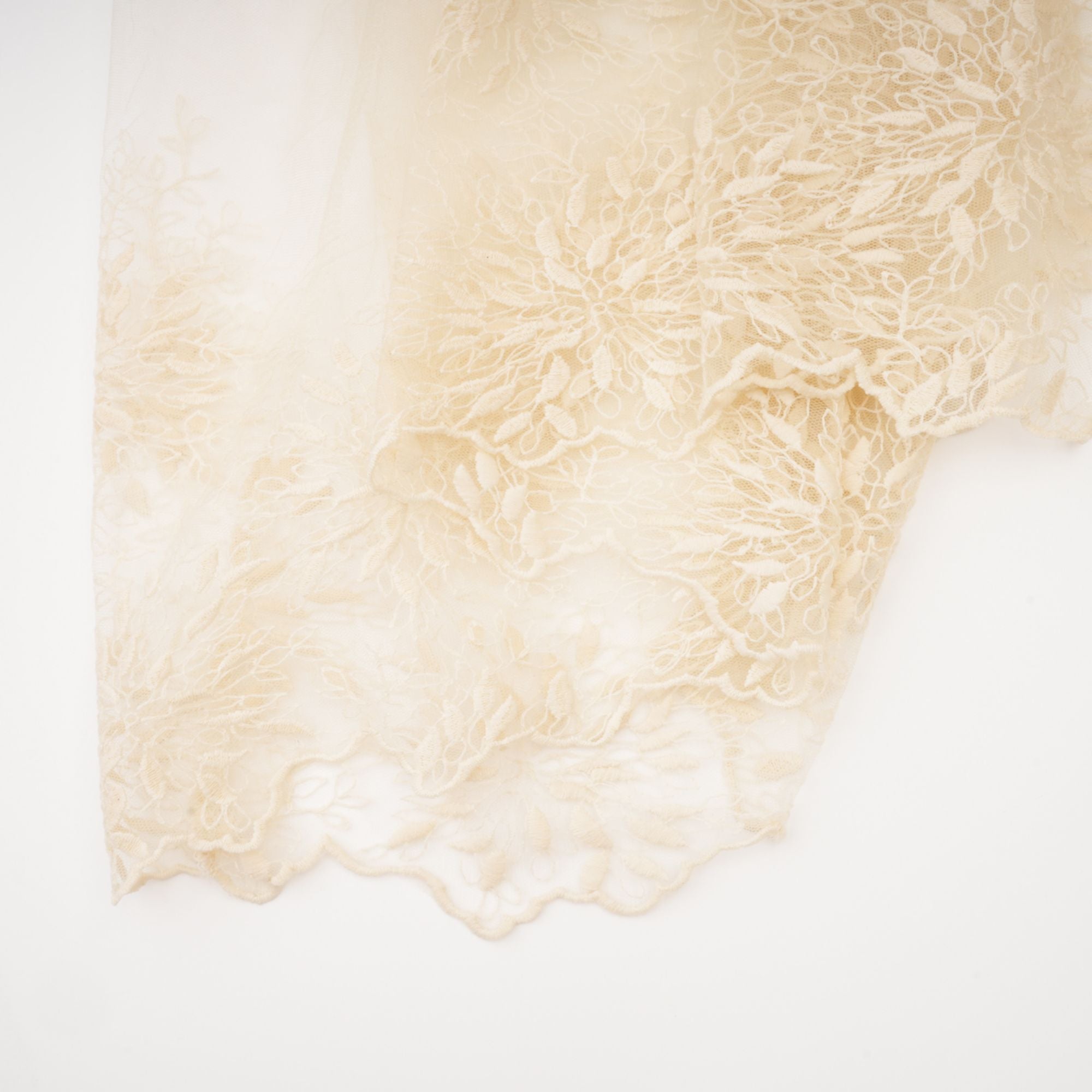 Bérénice dantel midi elbise