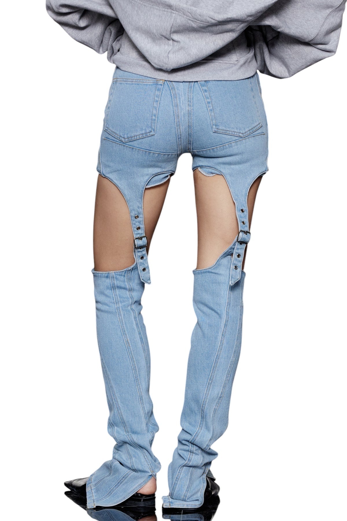 Çizgili Kesik Detaylı Jean