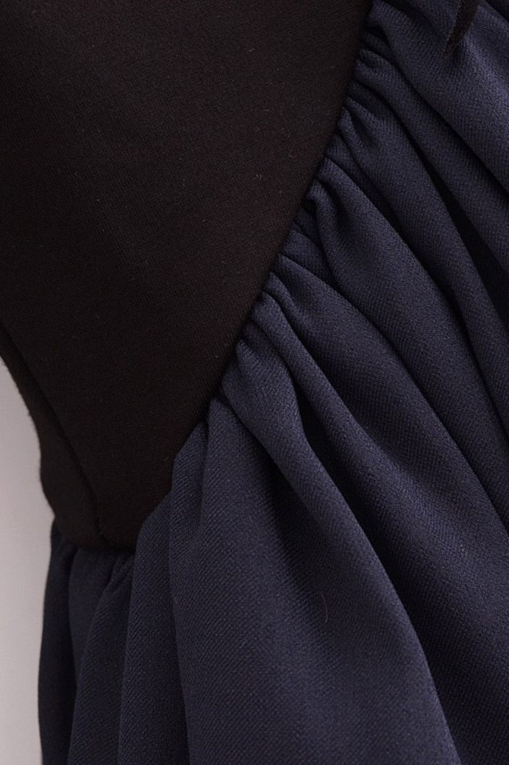 Adirana Pileli Dekolte Bluz