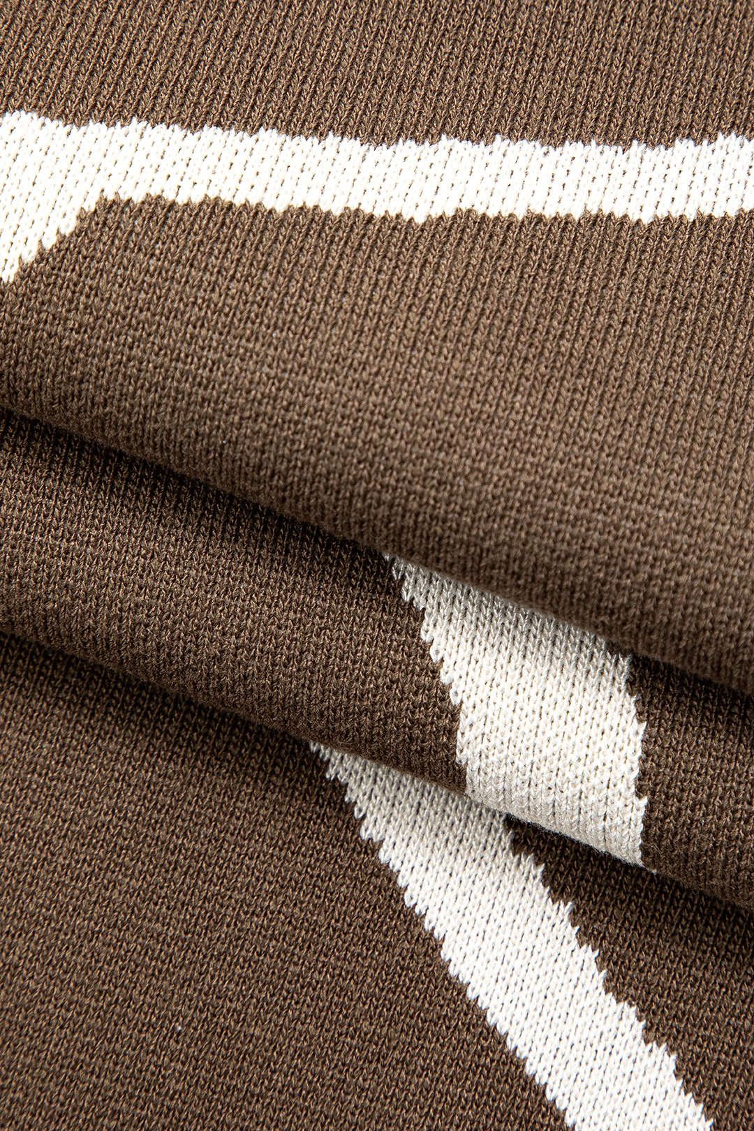 Çizgi Desenli Kesik Yırtmaçlı Örgü maksi Elbise