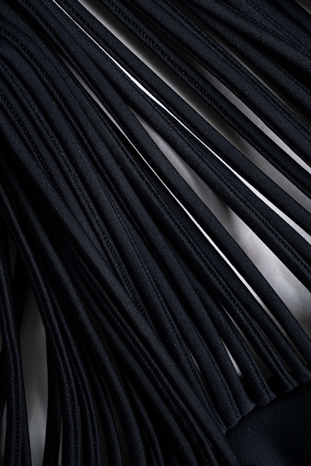 Büzgülü Bağlamalı Sırt Dekolteli İki Parça Bikini Takımı