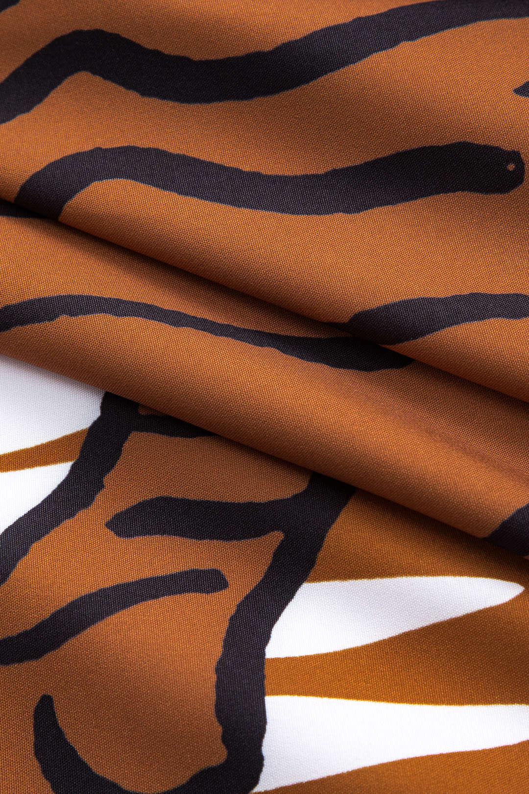 Büzgülü Asimetrik Karın Toparlayıcı Mayo ve Mayo Eteği Pareo Takımı