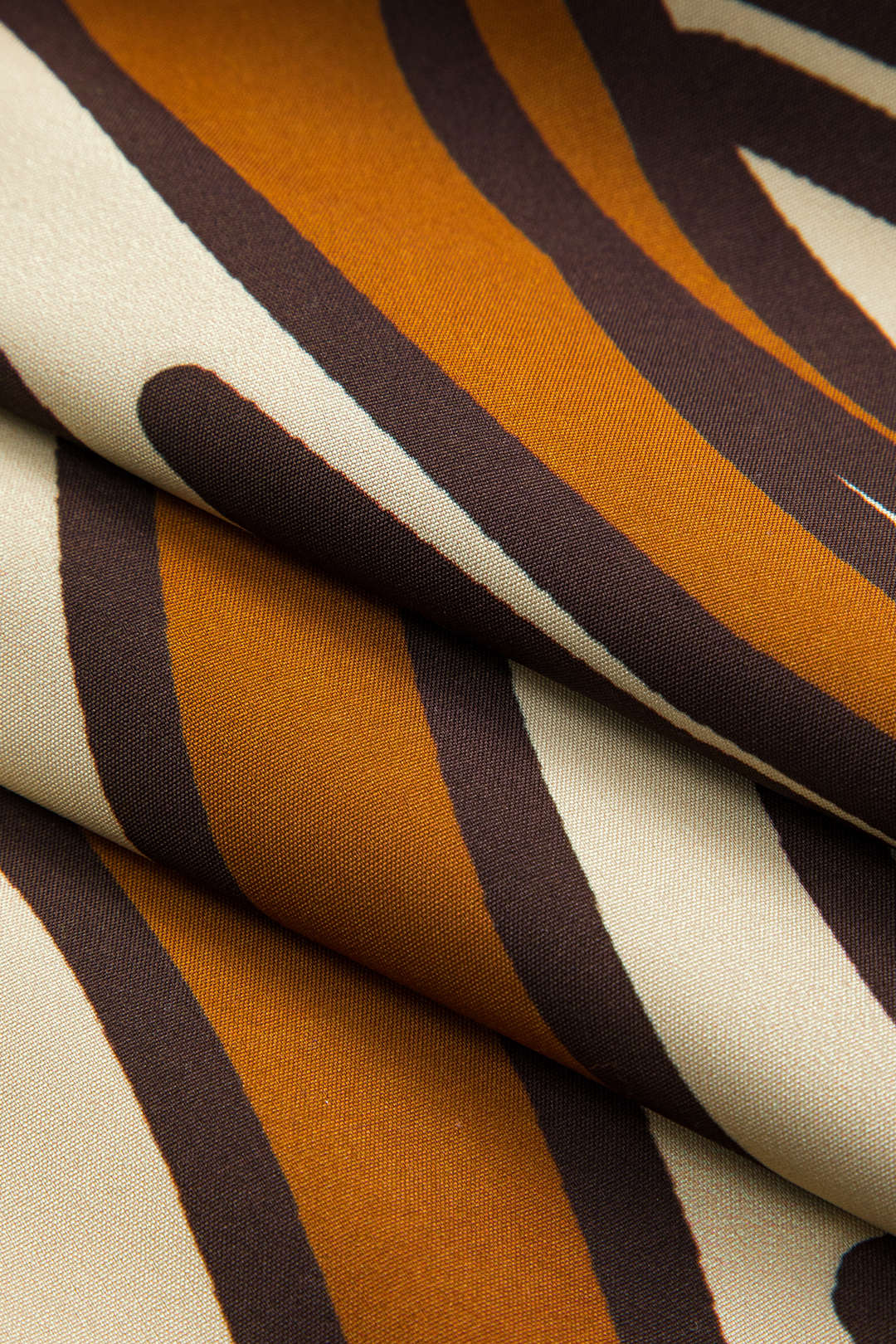 Bohem Desenli Büzgülü Bağcık Detaylı Büküm Düğümlü Fermuarlı Set