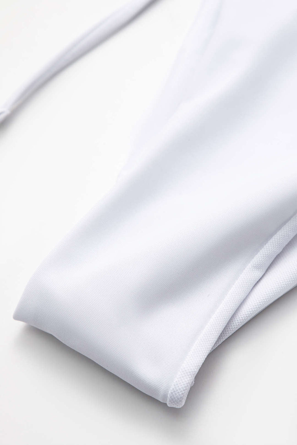 Boncuk Detaylı Büzgülü Düğme Bağlamalı Sırt Dekolteli Bikini Takımı