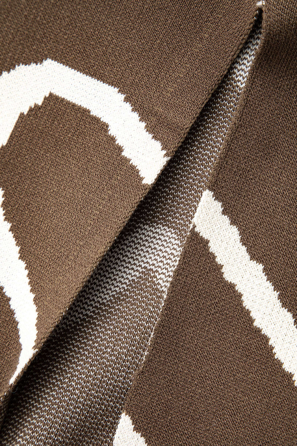 Çizgi Desenli Kesik Yırtmaçlı Örgü maksi Elbise