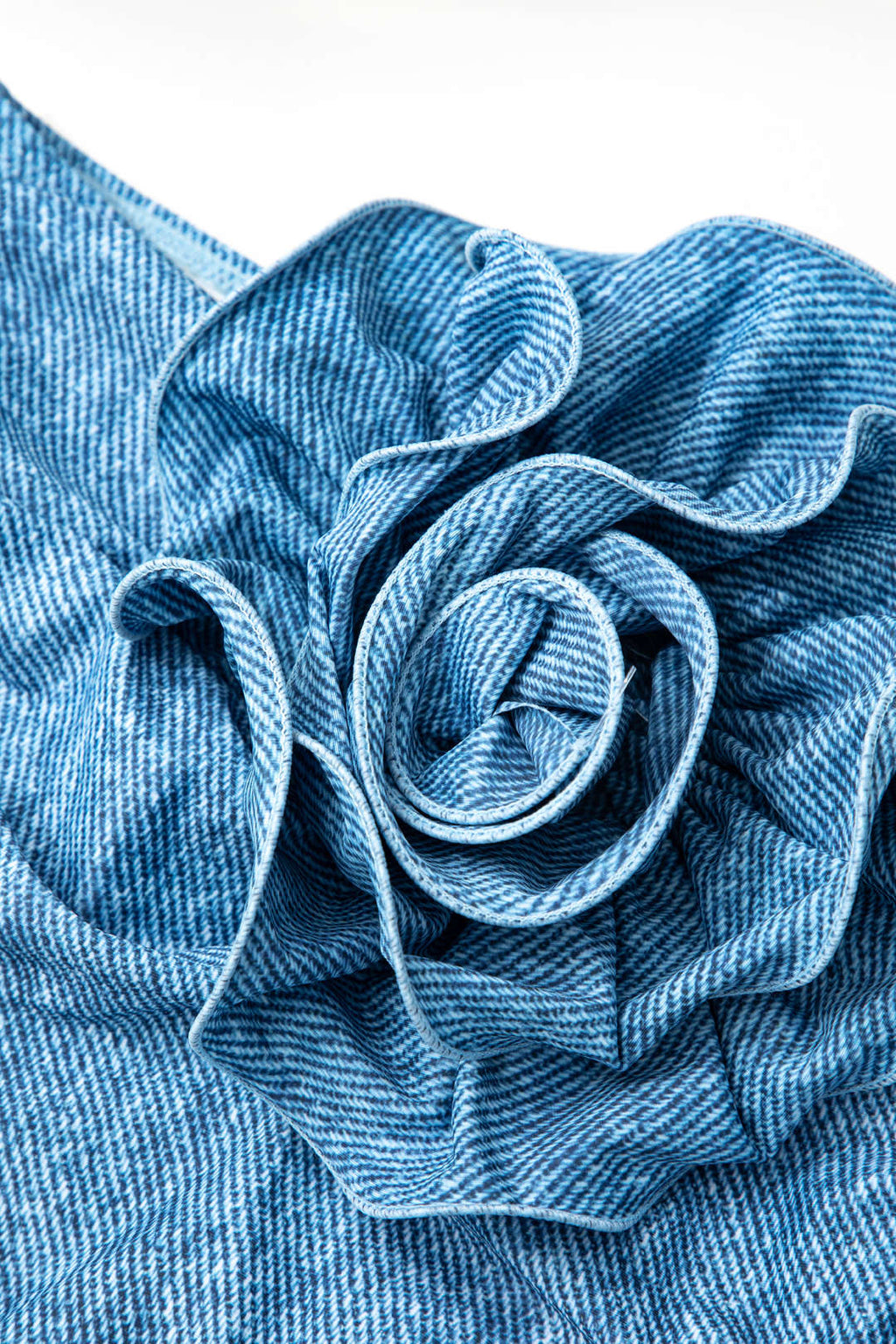 3D Çiçekli Kot Askılı Bikini Takımı