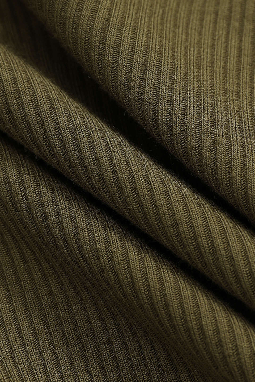 Dantelli V Yaka Yırtmaçlı Kol top